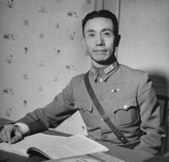 邓文仪调查徐培根：确是我有意纵火的澳门新葡京南昌机场大火后蒋介石派(图7)